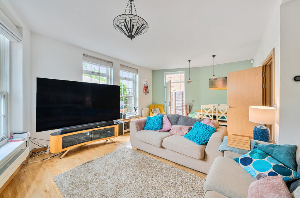 1329458-30-688c8b...