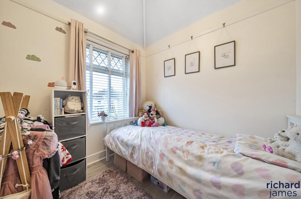 26bbf58493504ce28f74f5c02a25b260