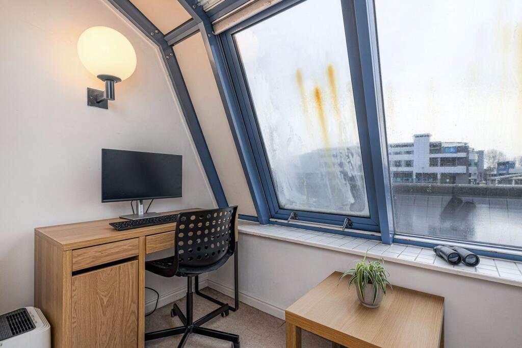 Study/Sunroom