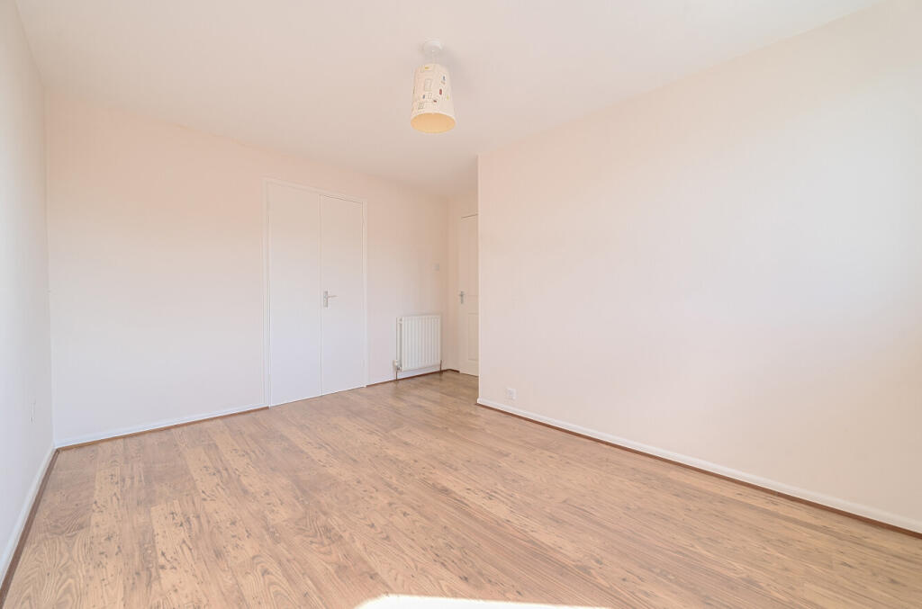 1313048-2-68527dd...