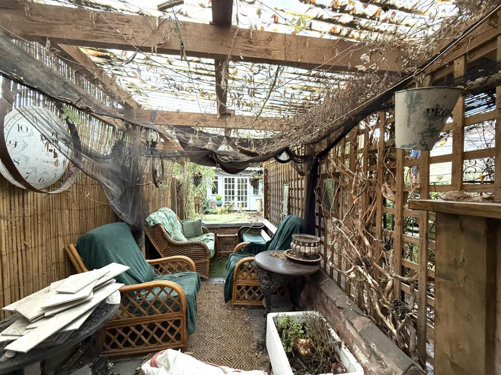 40 arch street ext.jpeg