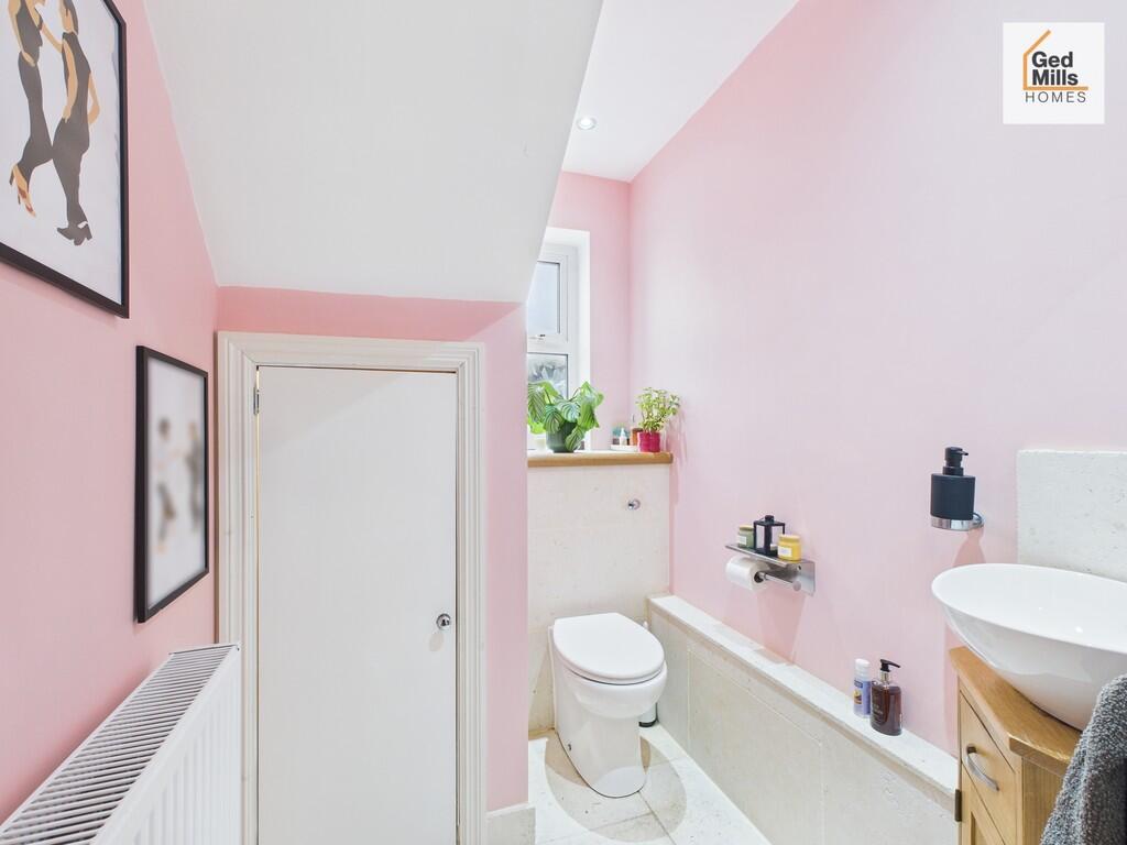 CAM04261G0-PR0089...