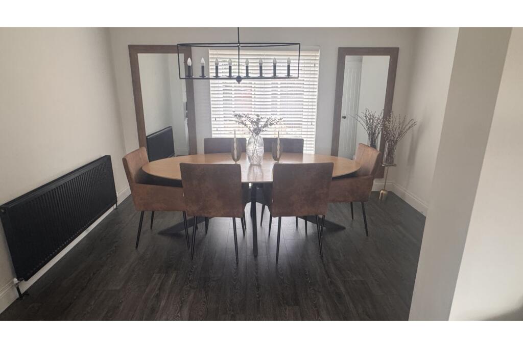 Living / Dining Room