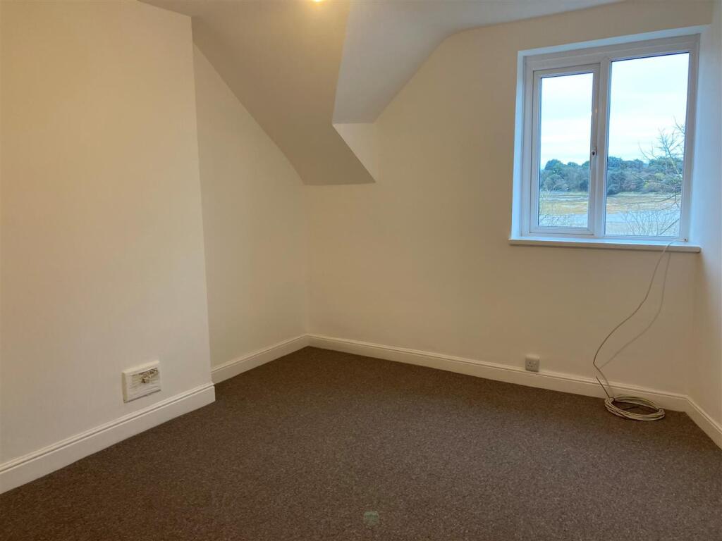 24 The Parade - bedroom front 1.jpg