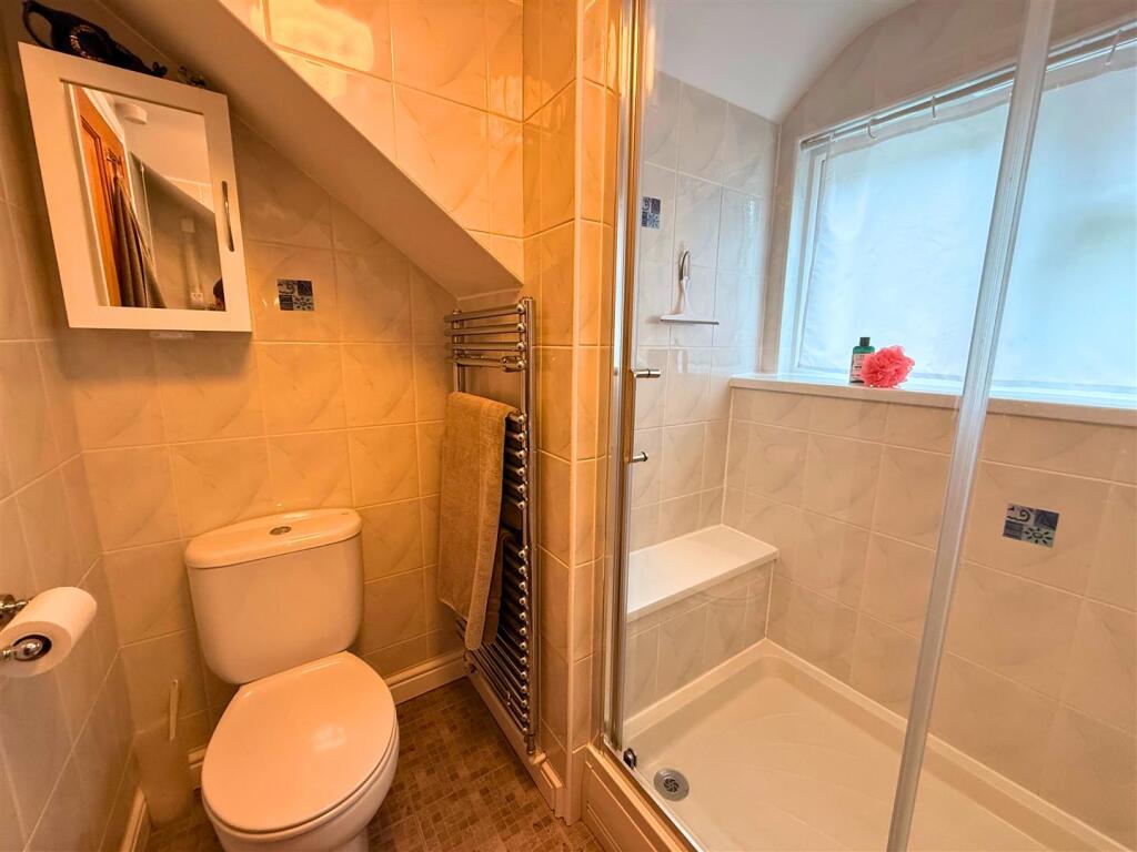 Old Engine Tenement Shower room