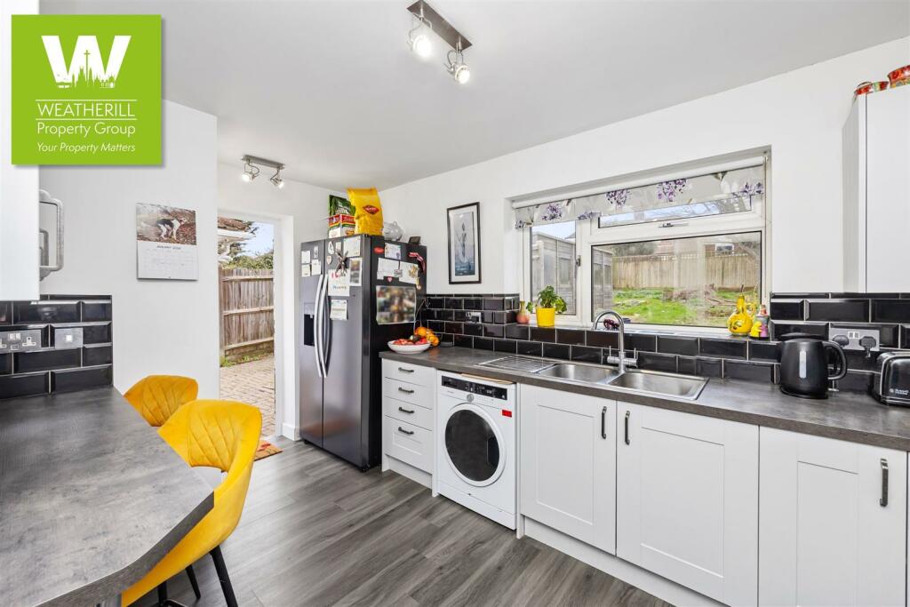 KITCHEN.jpeg