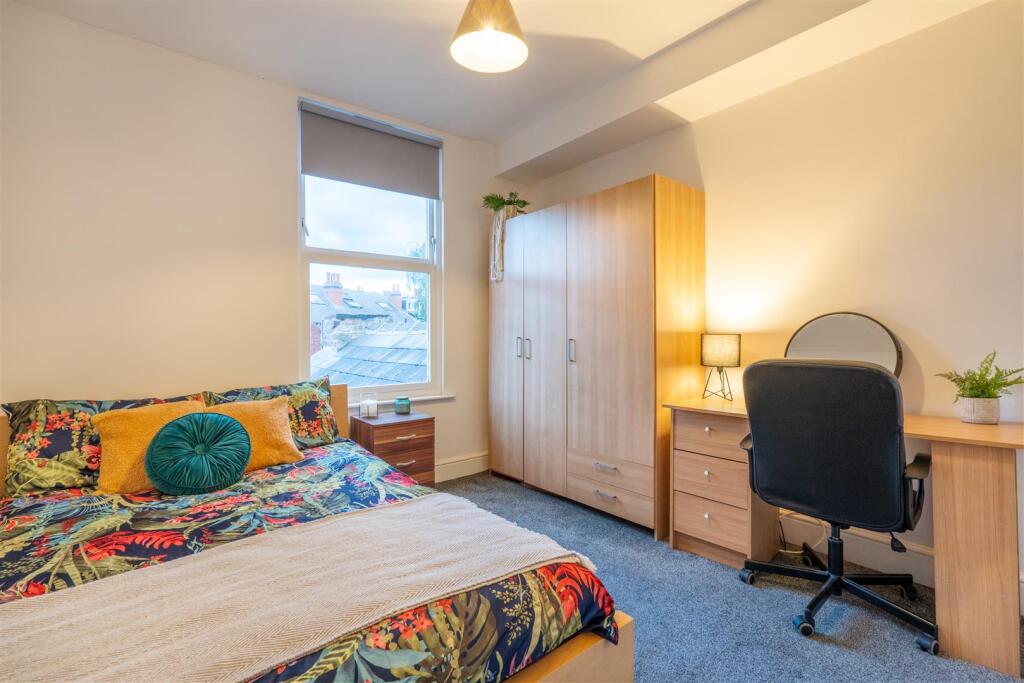 Bedroom 3.jpg