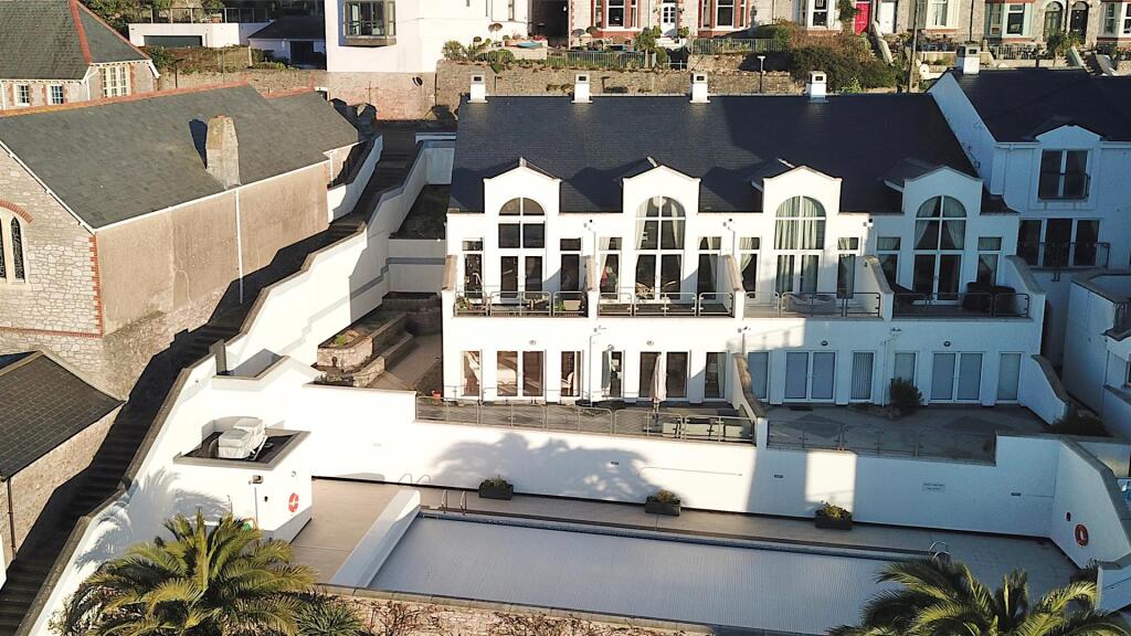 The Apartment &amp; Pool Area.JPG