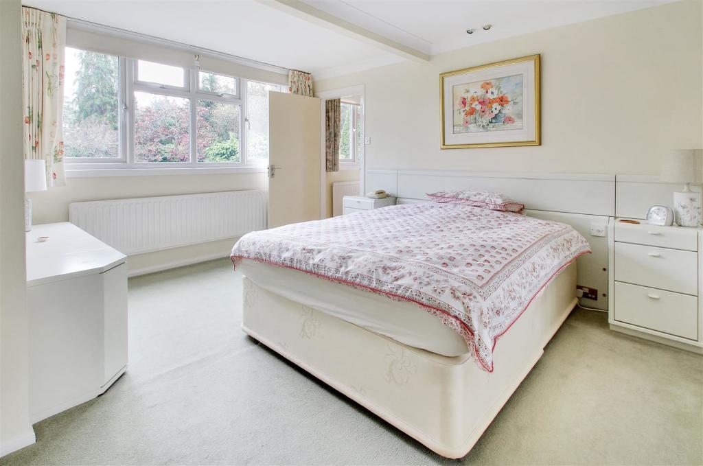 Principal Suite.jpg