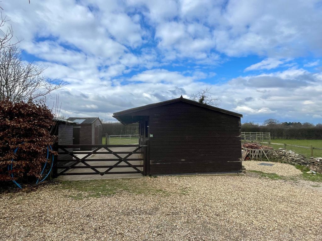 Stabling close to the cottage