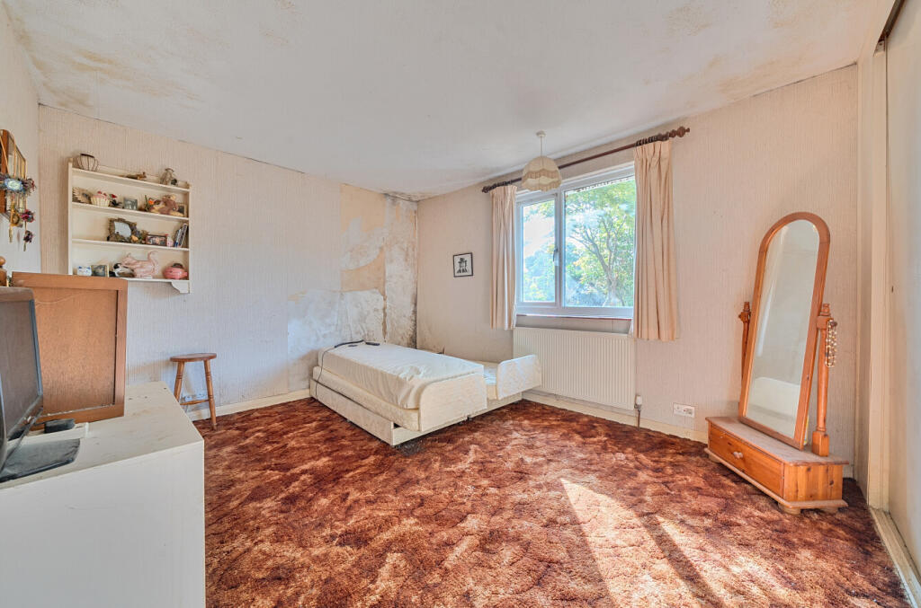 1331349-15-6891c2...