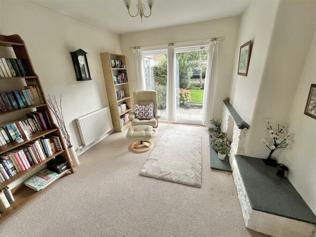 Sitting Room.jpg