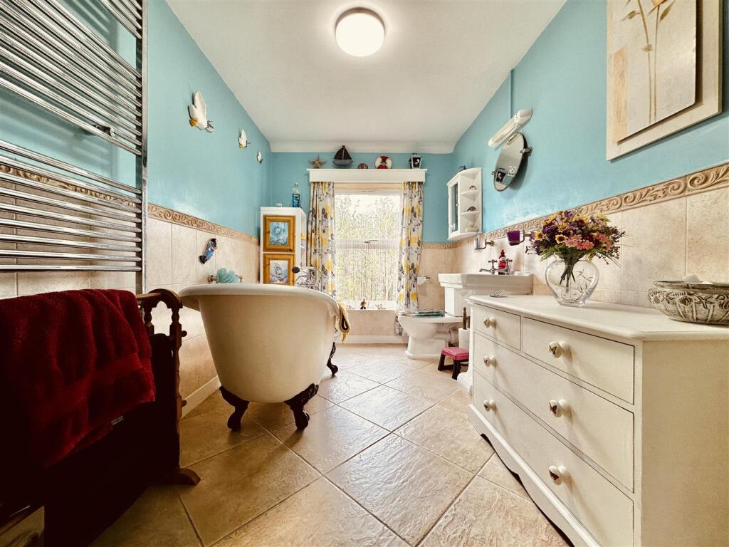 Family Bathroom