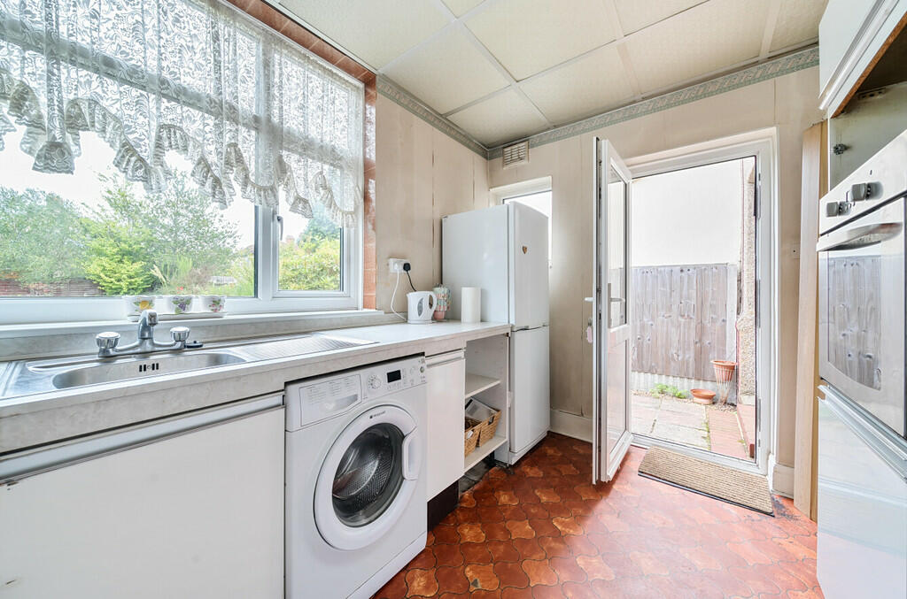 kitchen2