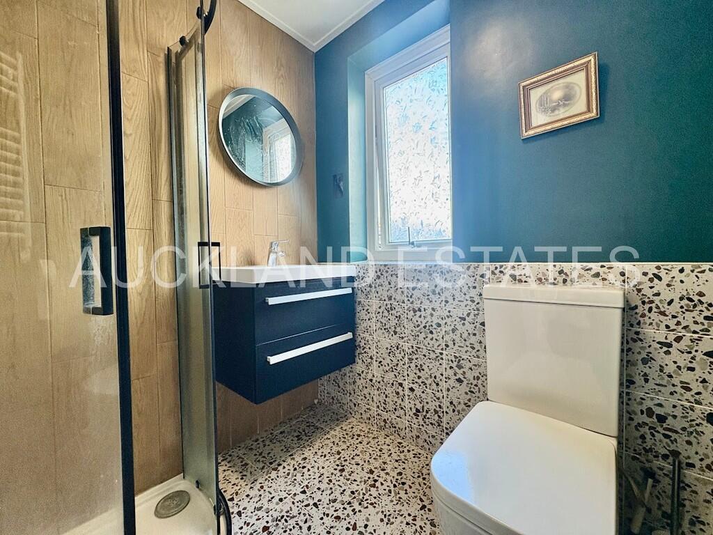 IMG_7087-17577615...