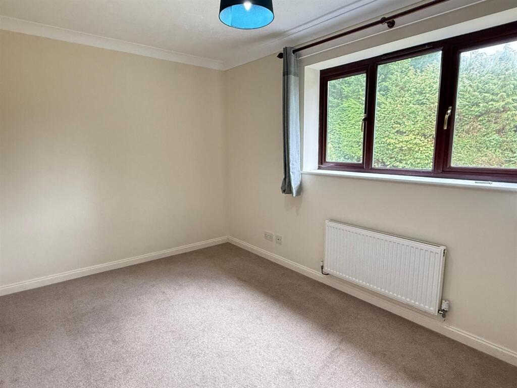 Bedroom 3.jpg