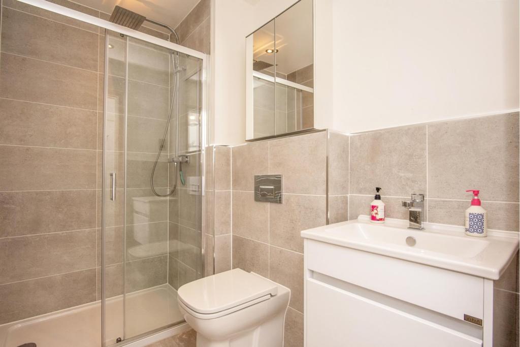 En-suite Shower Room