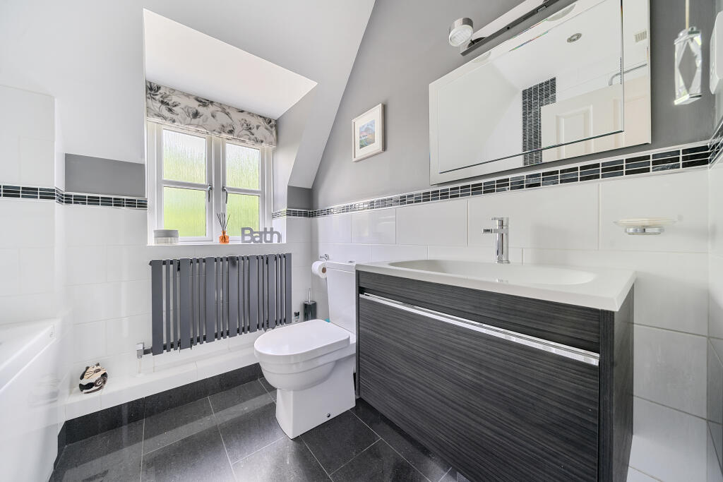 39682203f53d0a21291204arw39