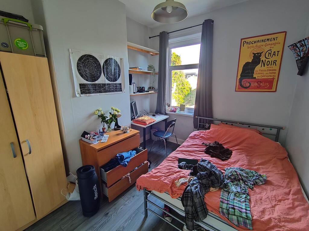 First floor middle b