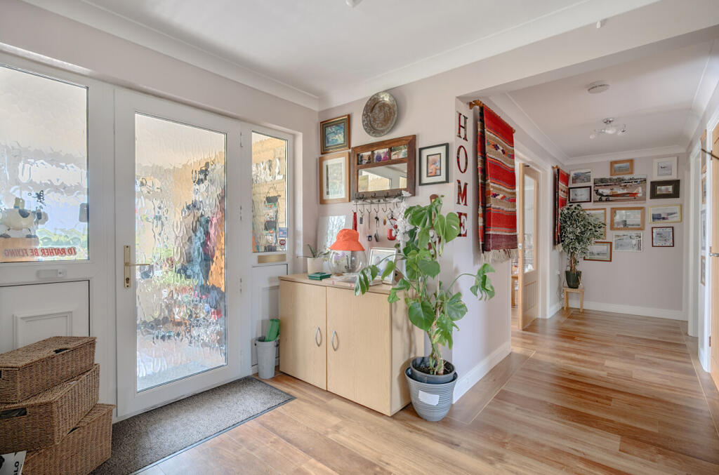 1304671-21-684081...