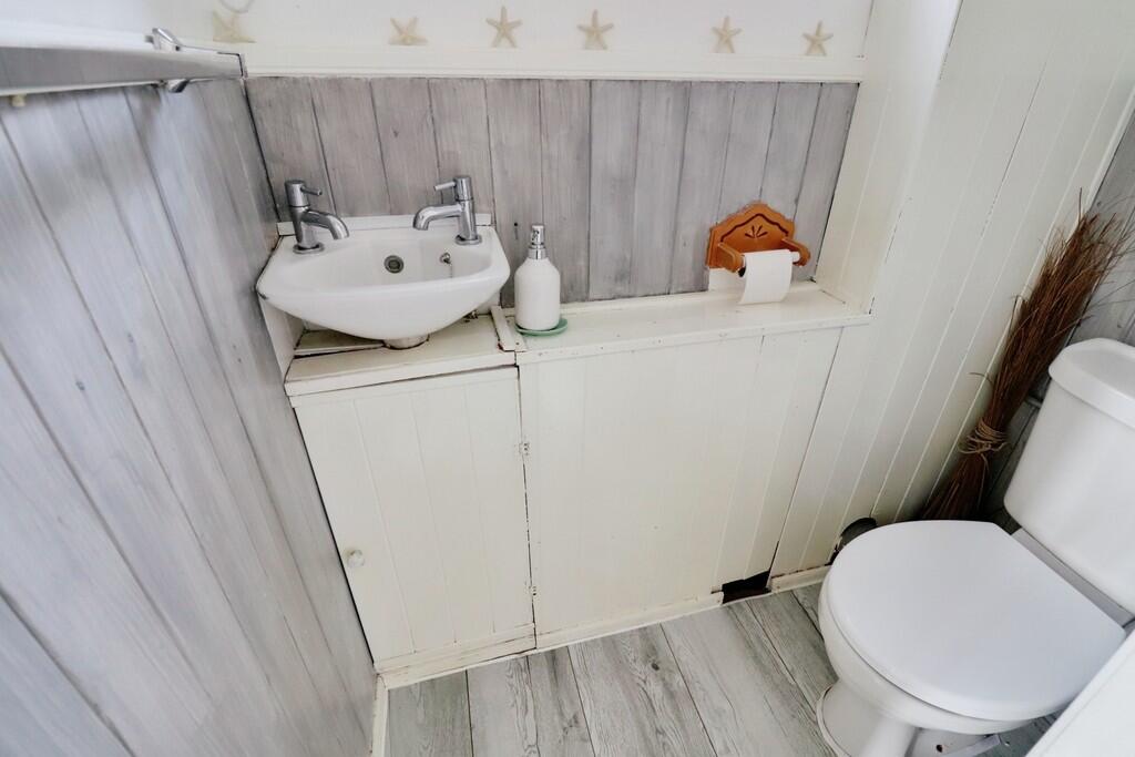 2d32ef4f-img_4703...