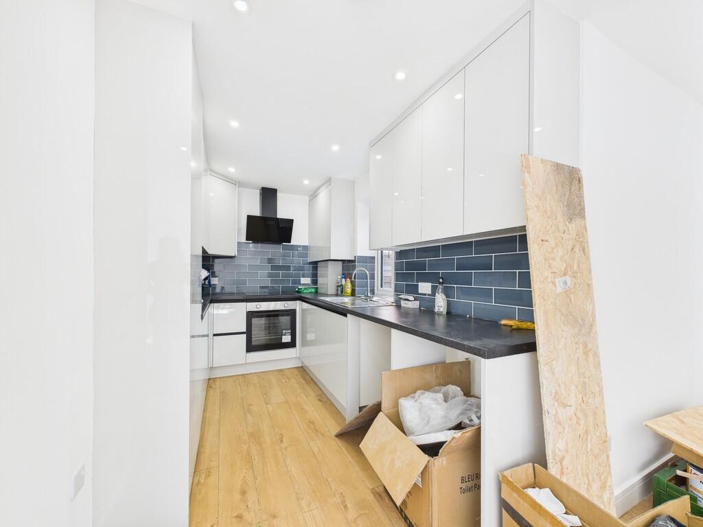 CAM03519G0-PR0383...