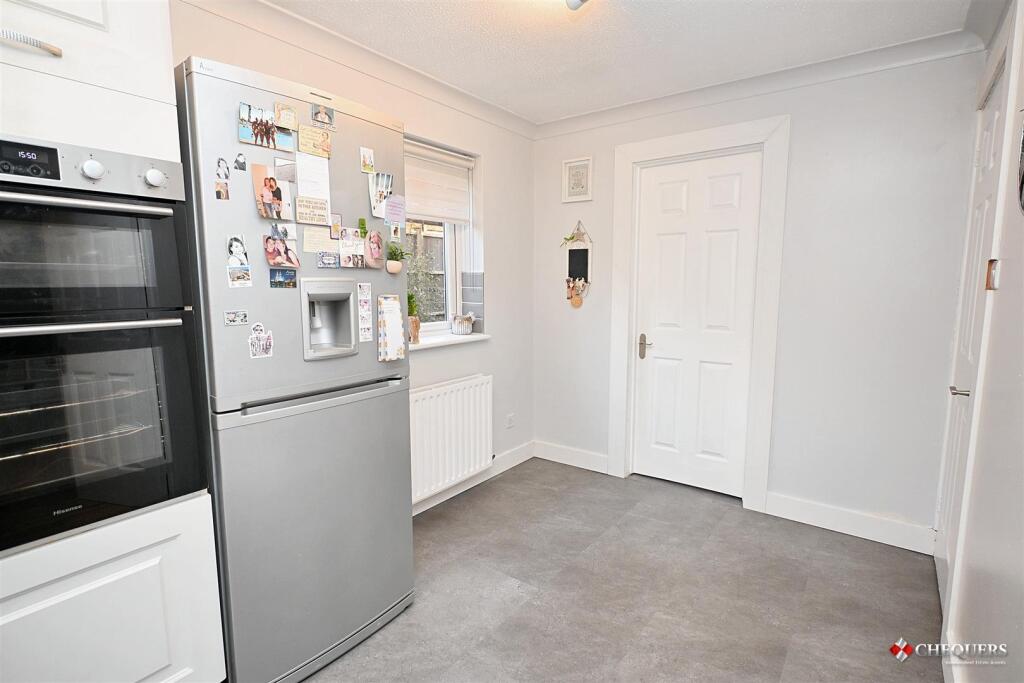 Kitchen/ Breakfast room