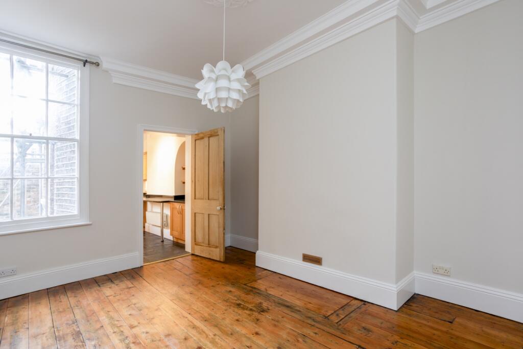 48_East_Mount_Road_39