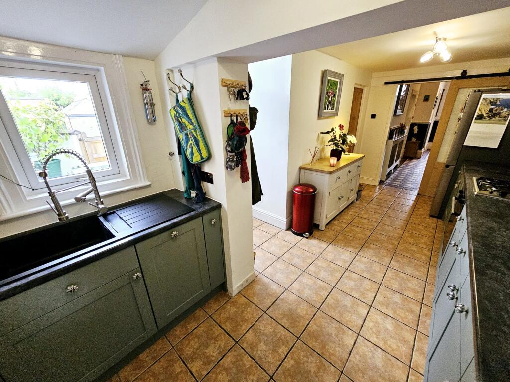 76d9acf3-cfbc-4652-b282-aade4f883202