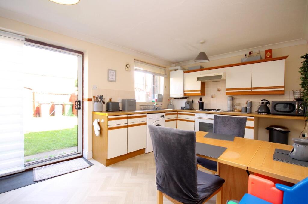Dining Kitchen.JPG