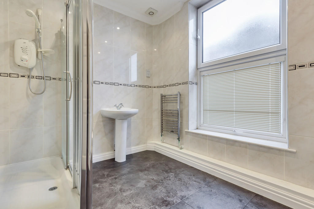 En-Suite Shower R...