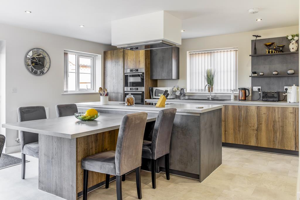 18 Spinney Close (Holbeach)-26.jpg