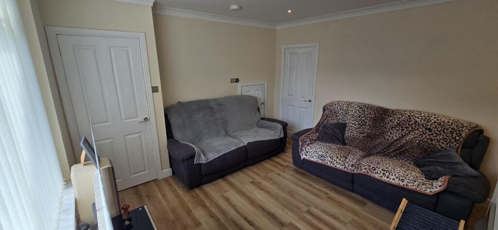 WhatsApp Image 2025-08-18 at 10.23.38_94fd82a2.jpg