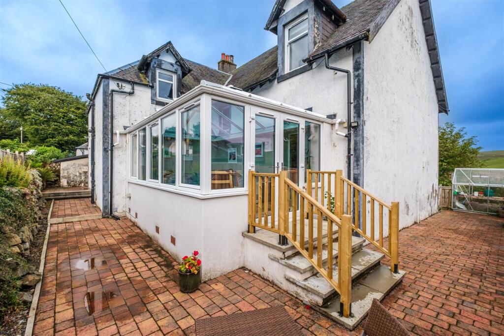 Caledonian Avenue-62.jpg