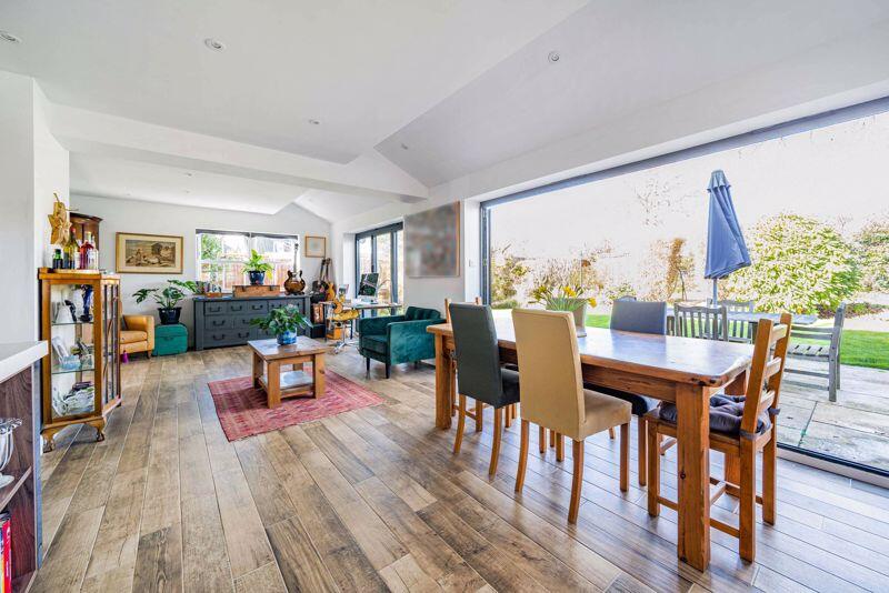 Dining &amp; Family Area