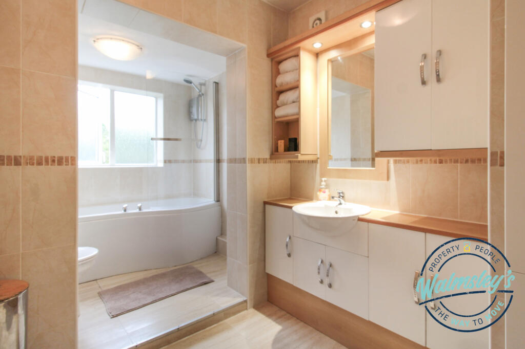Spacious family bathroom