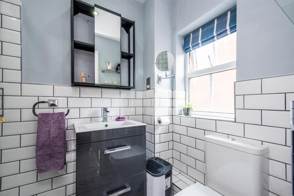 Ensuite