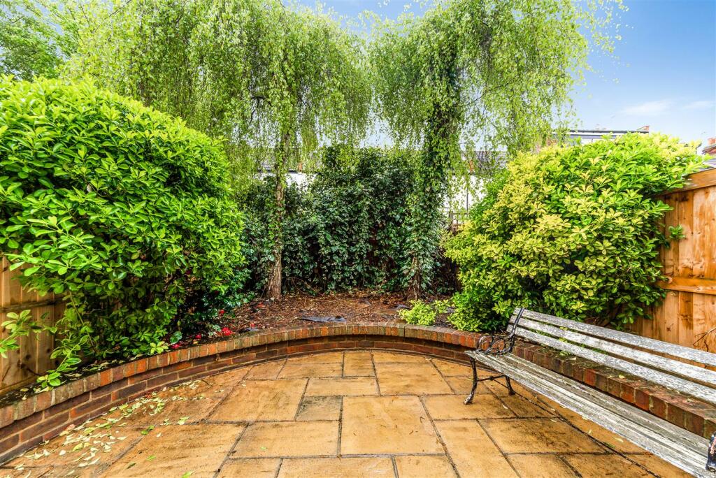 West Facing Garden
