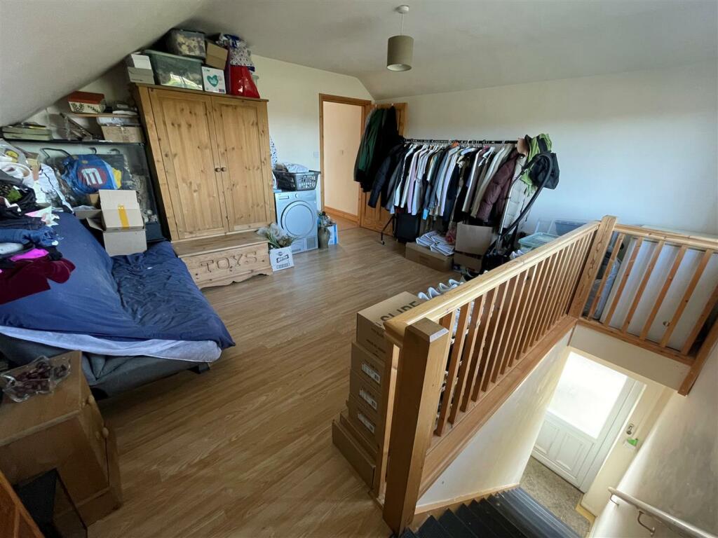 Bedroom / Sitting Room