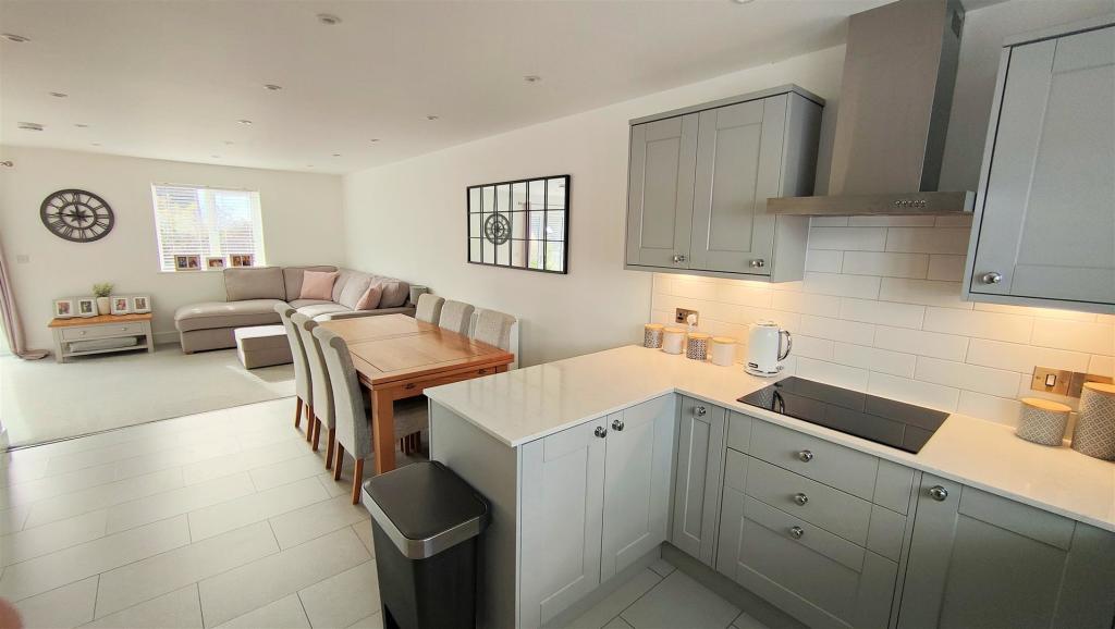 open plan.jpg
