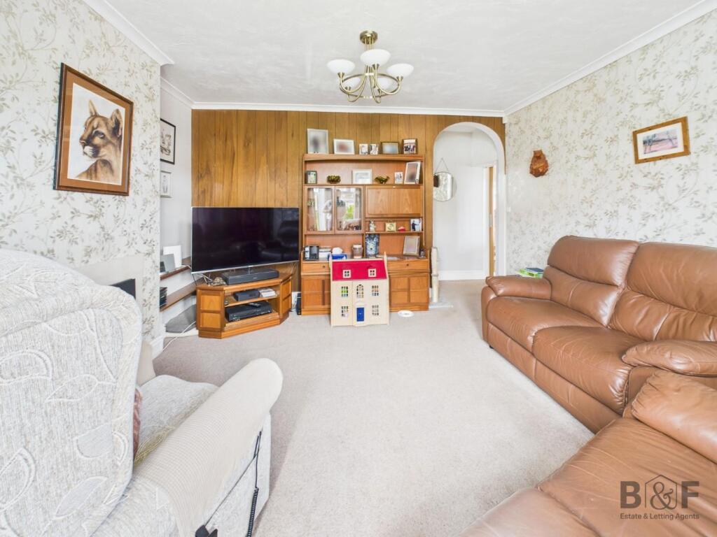 CAM01872G0-PR0465-STILL026.jpg