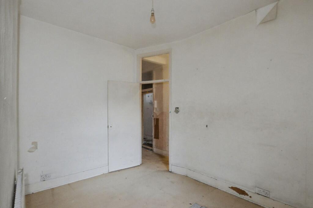 Flat A and B, 26 Stanmer Street, Battersea, London SW11 3EG