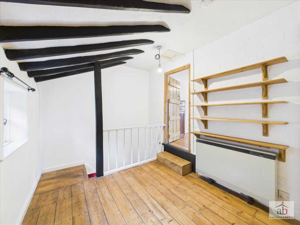 First floor landing