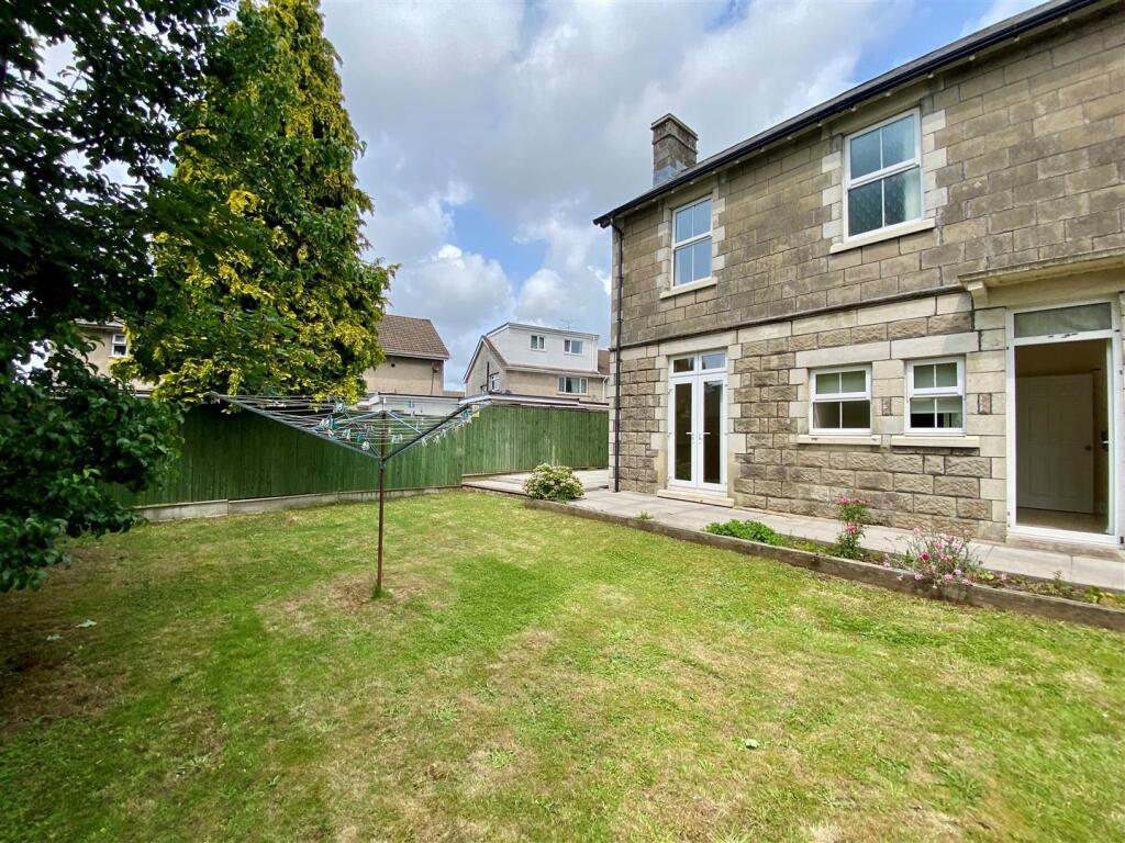 tyne house garden 3.jpg