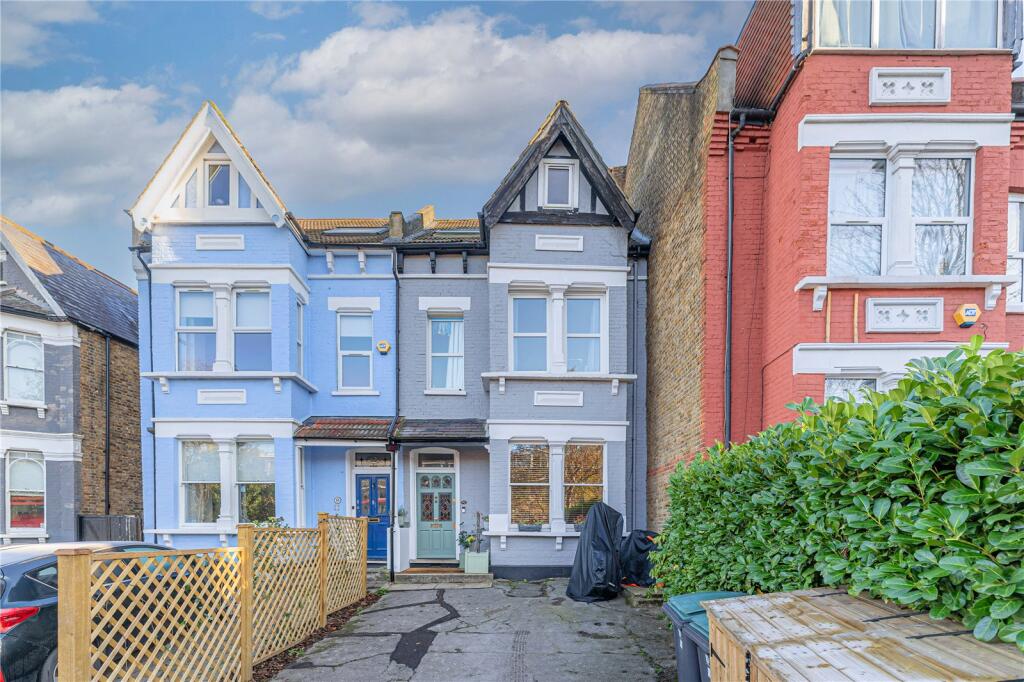 Colney Hatch Lane, London, N10