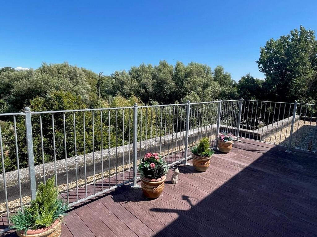 Terrace / Patio