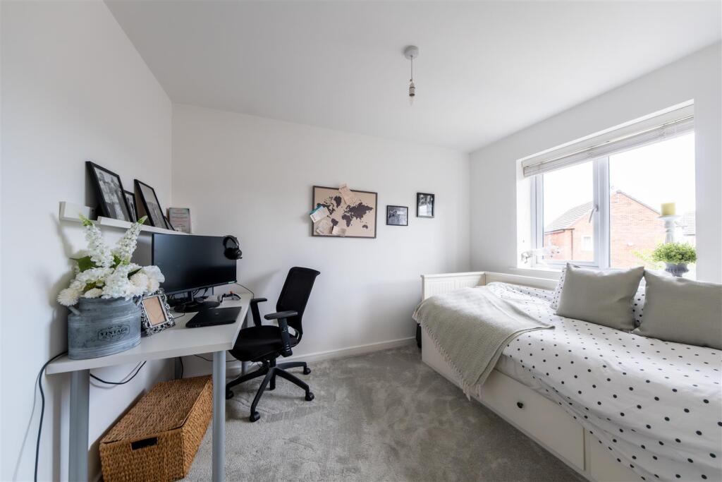 19 Thornley Green-016.jpg