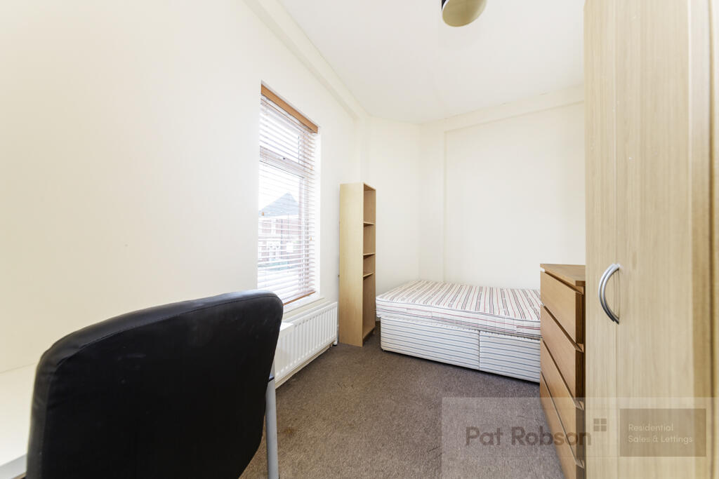 36 starbeck avenue66