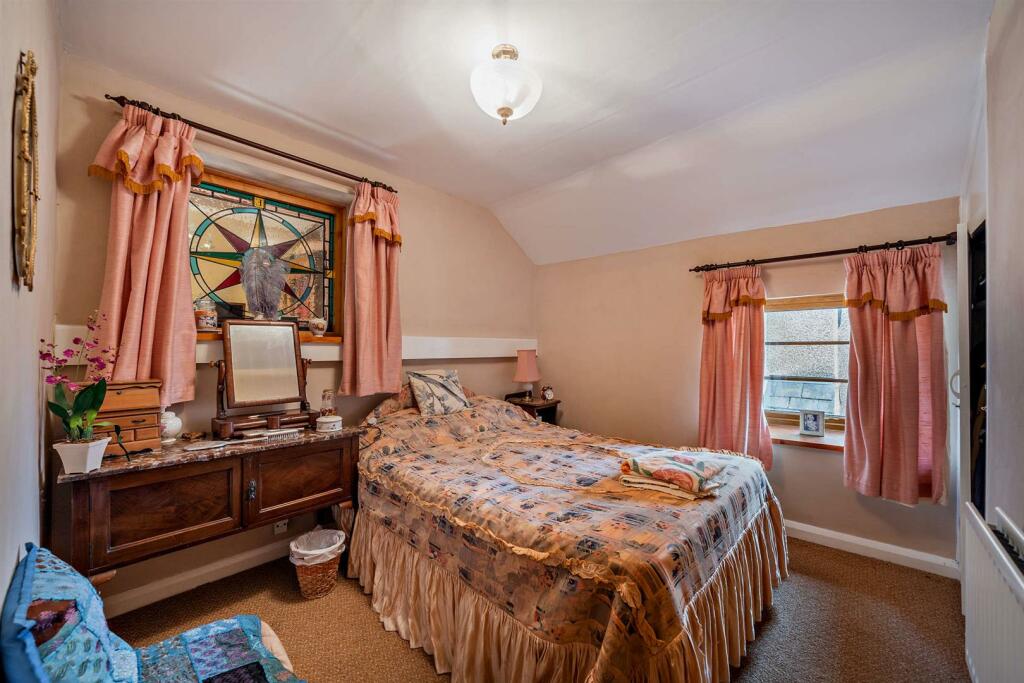 8558170-interior38-800.jpg