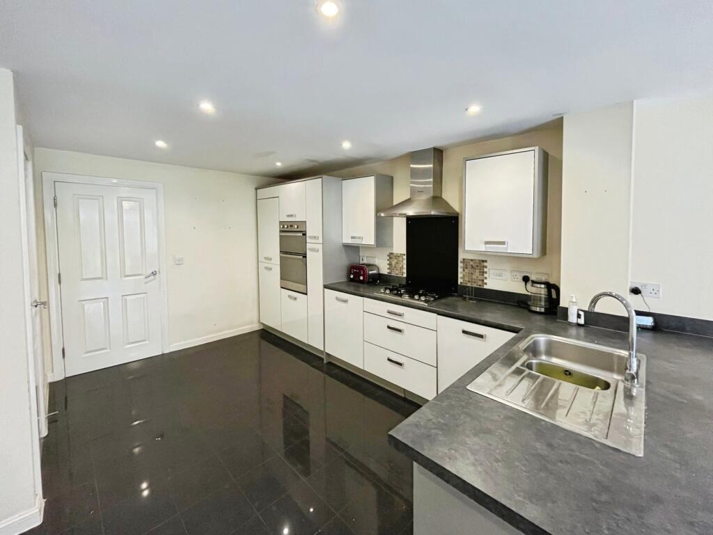 Kitchen/Living/Diner